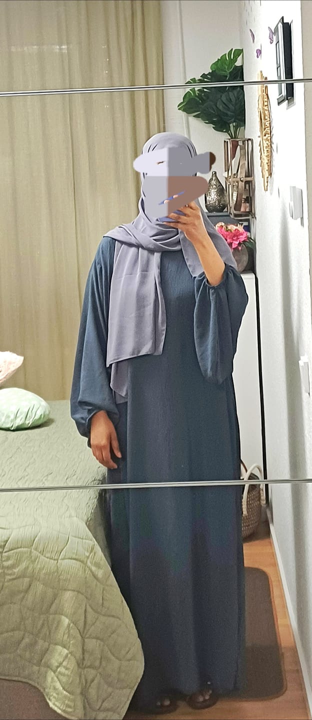 Customer photo review of Abaya Merve