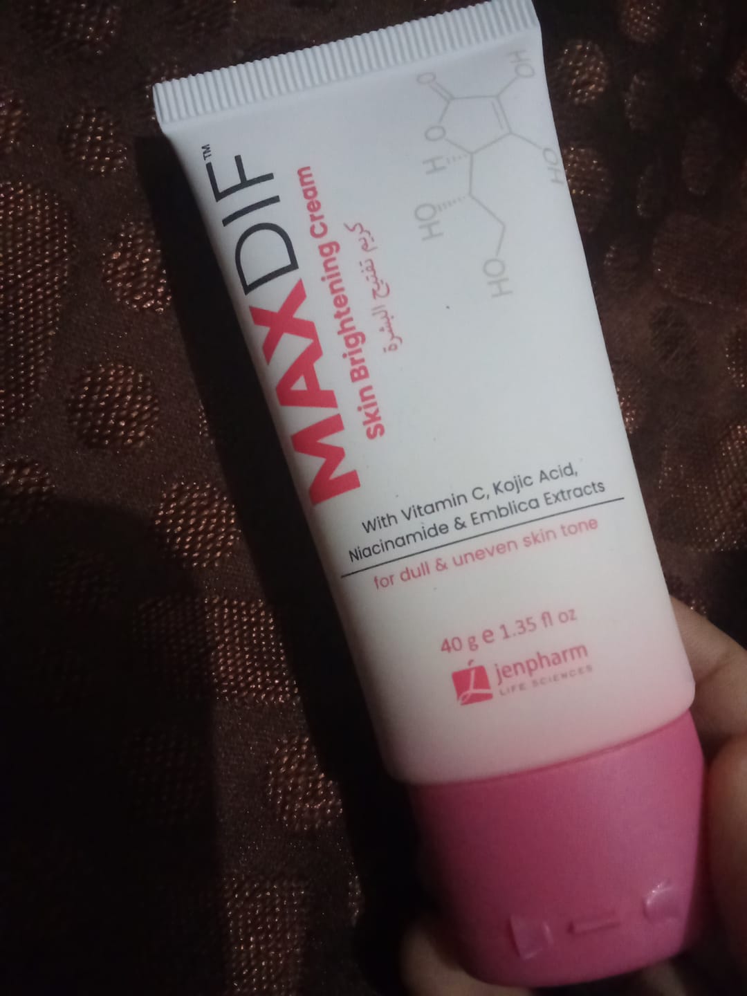 Customer photo review of Maxdif Brightening Cream