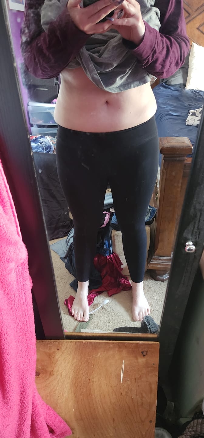 Customer photo review of Momentum Leggings