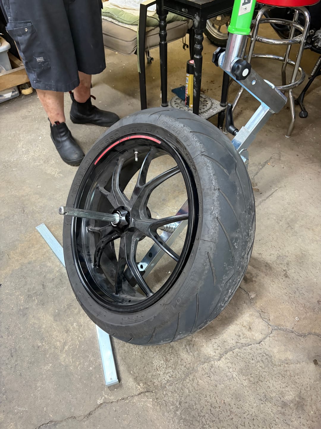 Customer photo review of Universal Big Hub Adapter (32-68mm) for Street Bike Tire Changer
