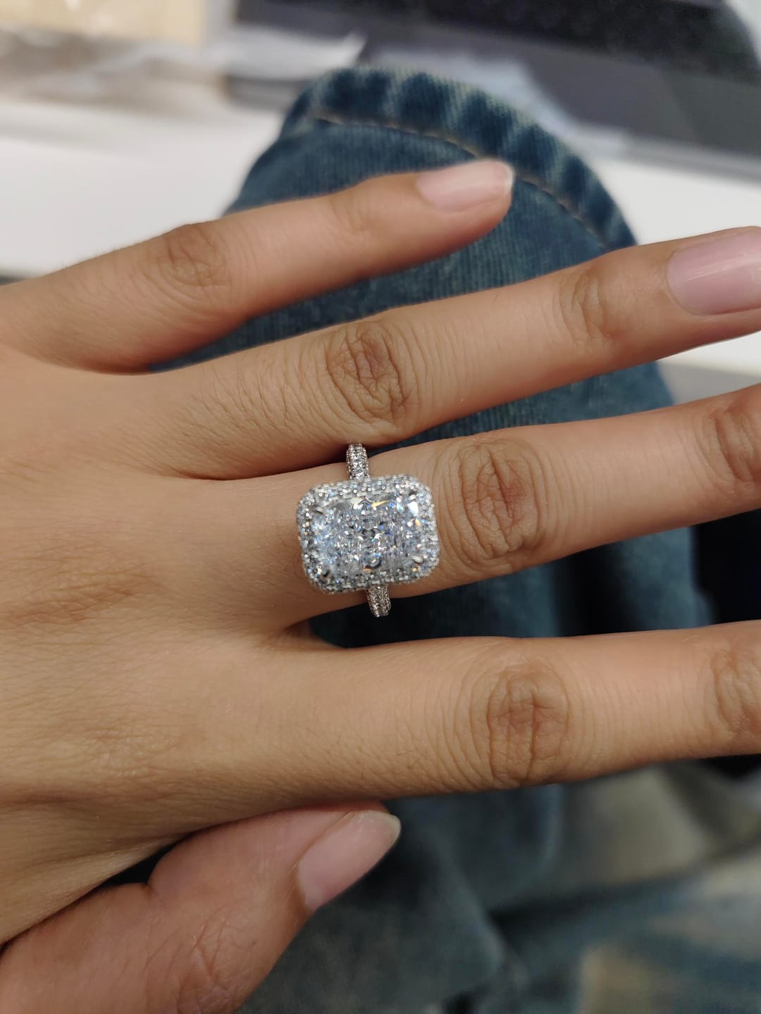 Customer photo review of S925 Noble Halo 3.5Ct Radiant Cut Engagement Ring Vintage Ring For Everyday Wear