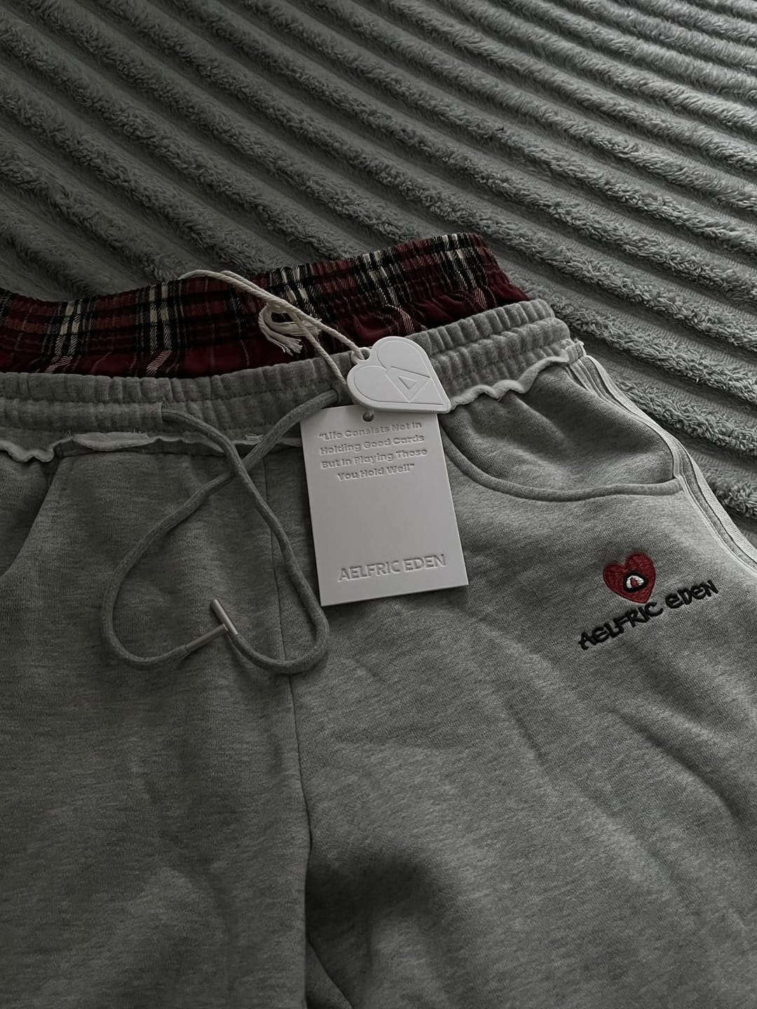 Customer photo review of Aelfric Eden Leopard Double Waist Baggy Sweatpants
