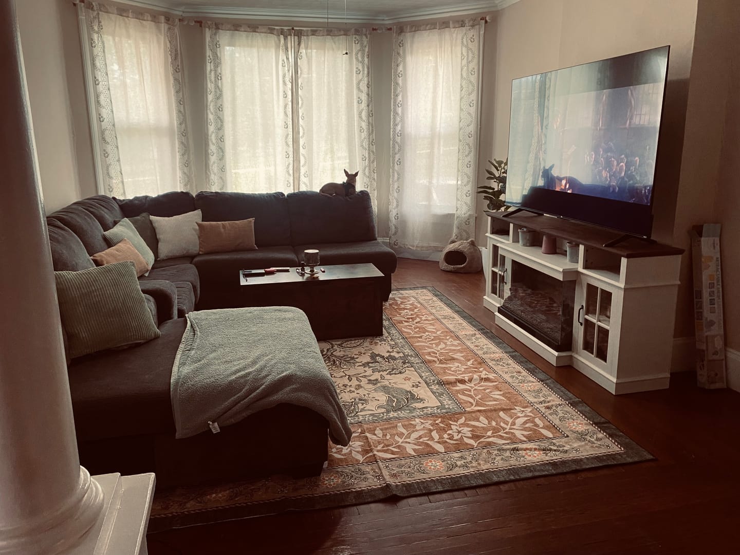 Customer photo review of Vintage Wavy Floral Embroidery Kitchen Curtains