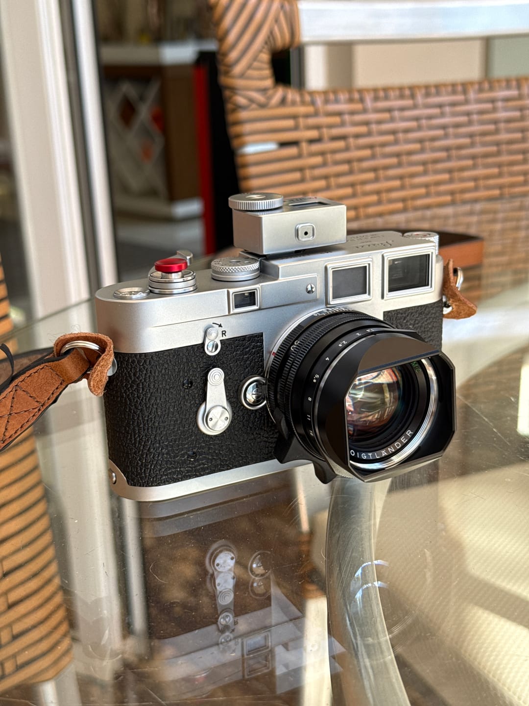 Customer photo review of Square Lens Hood for Voigtlander 35/40/50mm (Black Aluminum) v2