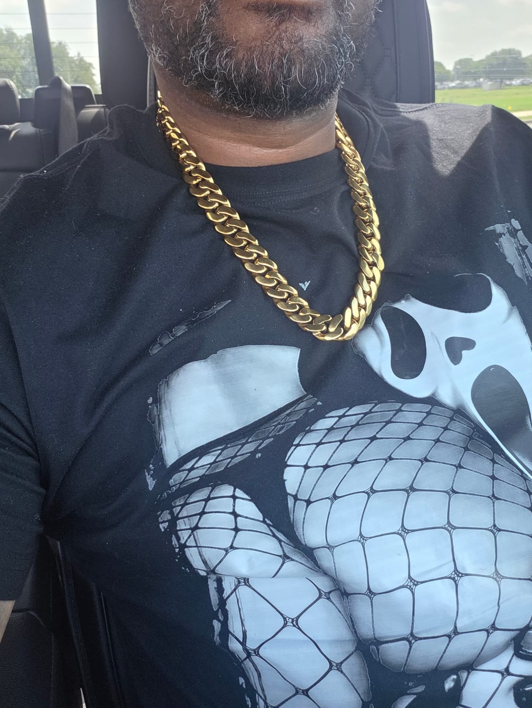 Customer photo review of 10-22mm Solid 18k Gold Plated Miami Cuban Link Chain