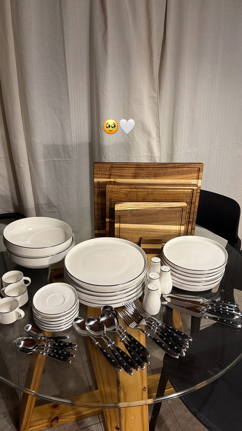 Customer photo review of Sakura Mediterranean