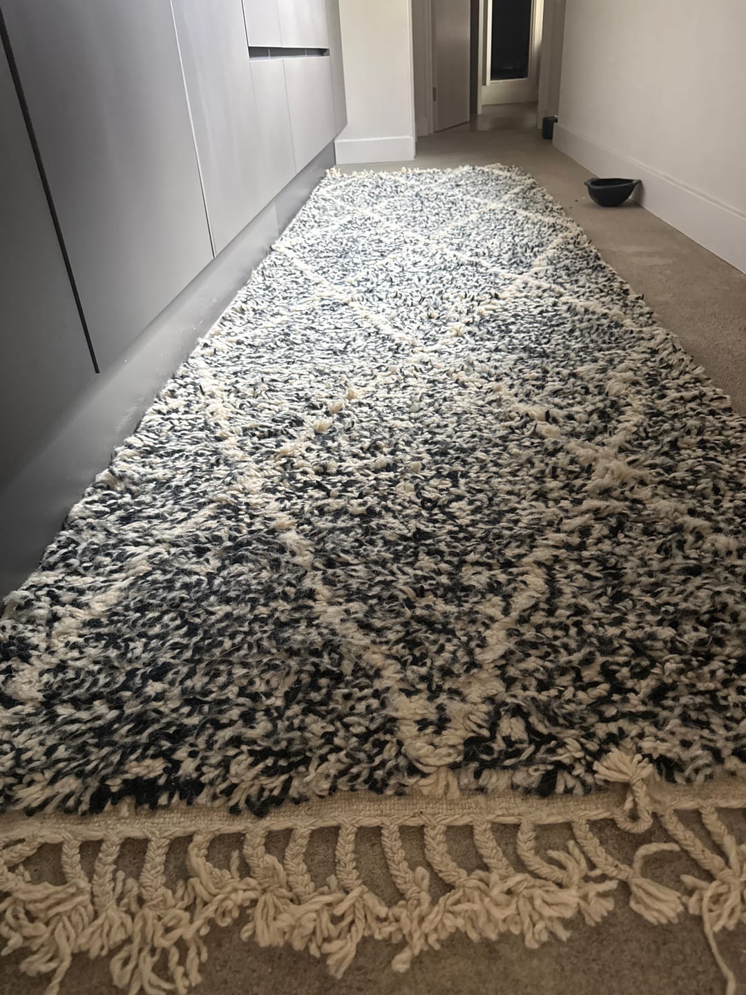 Customer photo review of Black and Cream Diamond Moroccan Wool Rug – Handmade Beni Ourain