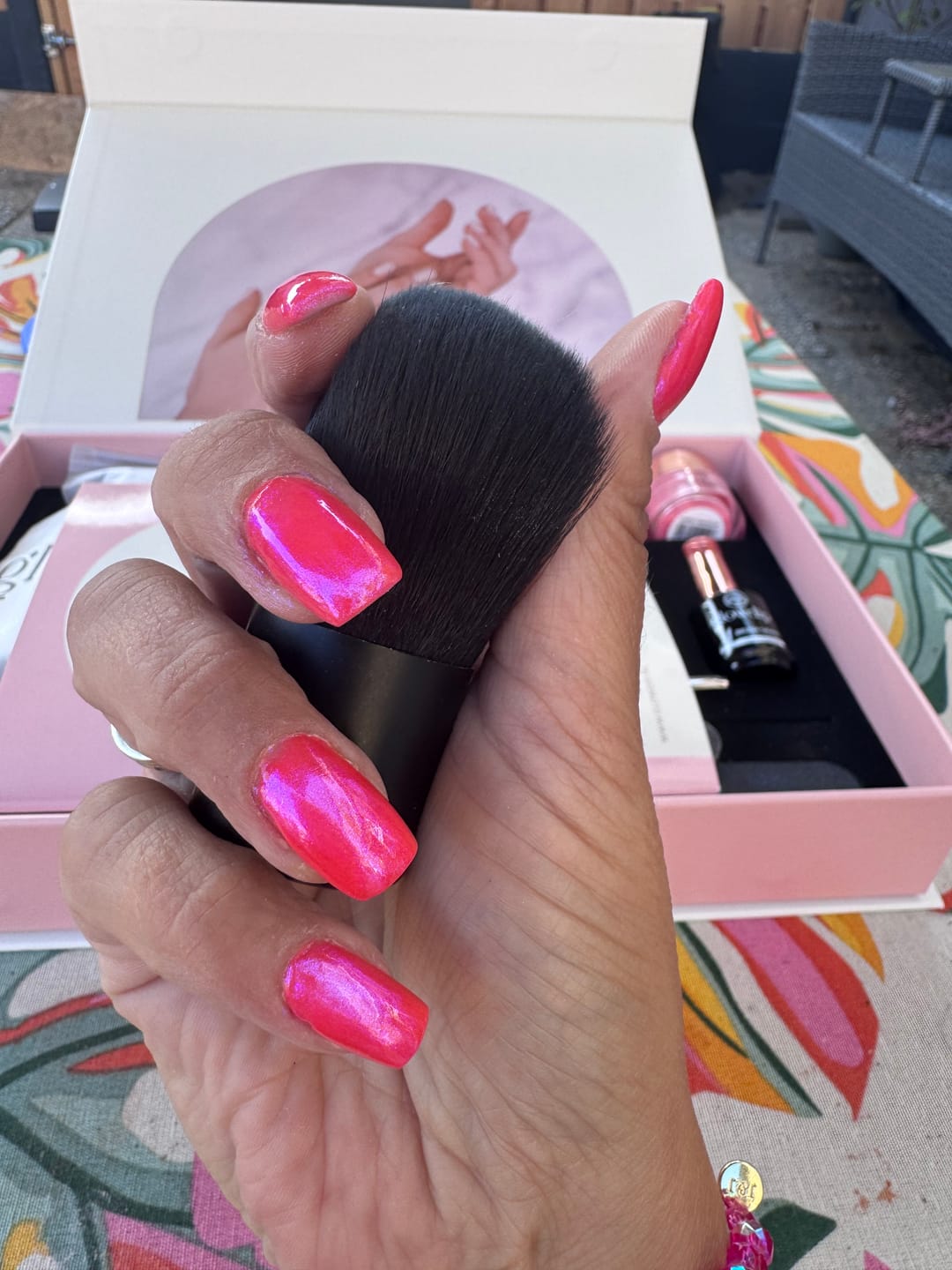 Customer photo review of Sapphire Shift Chrome Powder