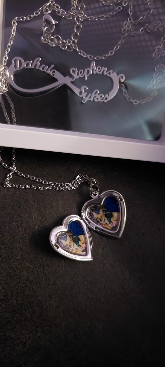 Customer photo review of Infinity Pendant Name Necklace