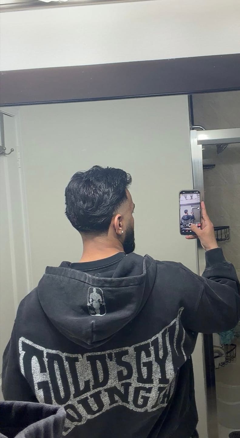Customer photo review of 5162 - Golds Gym Throwback Zip-ups
