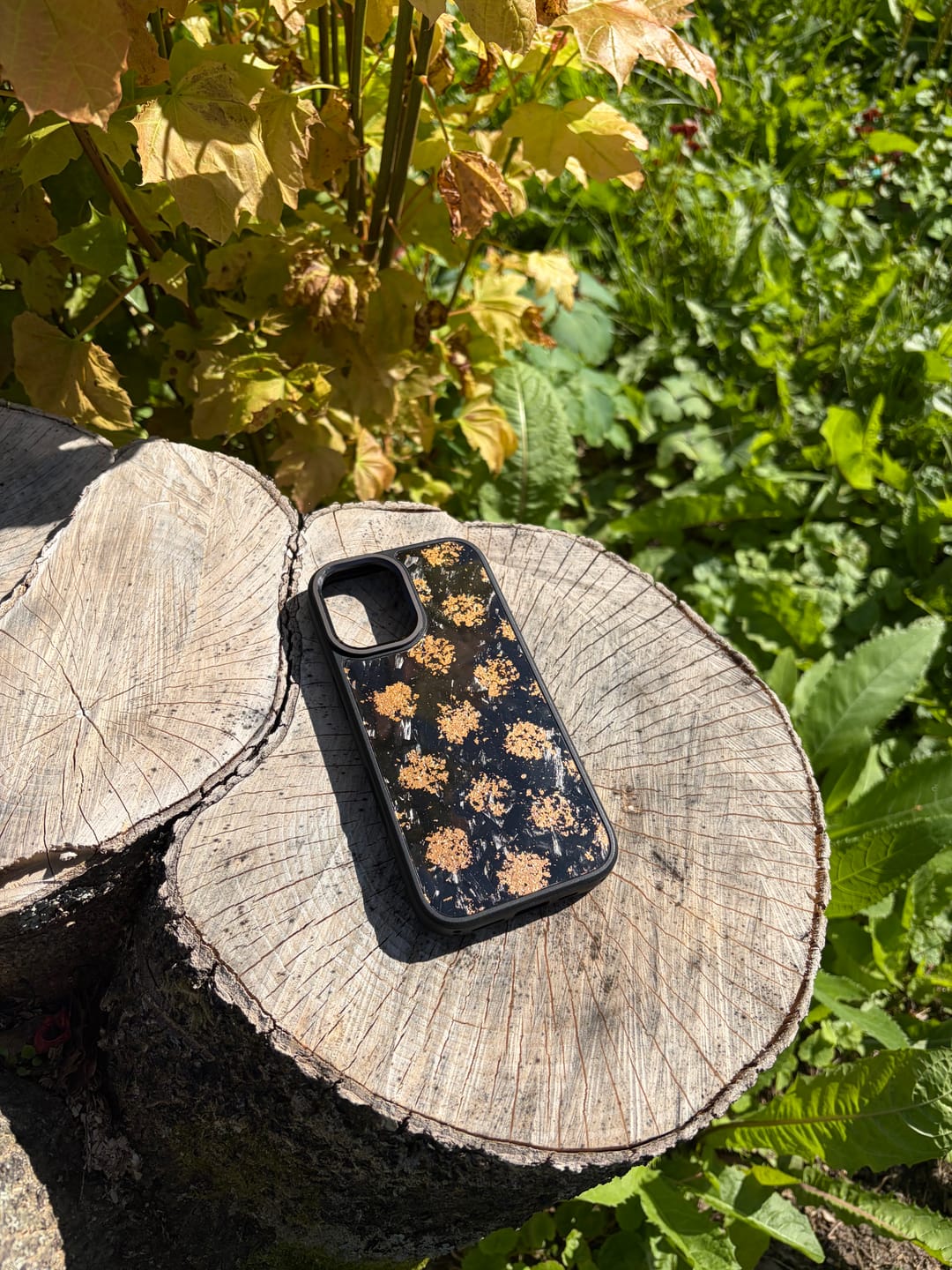 Customer photo review of 17 Forged Carbon Case Gold