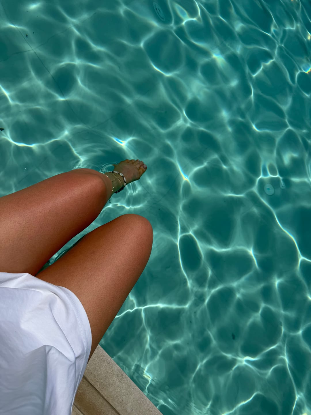 Customer photo review of You Make Me Foam Tanning Mousse