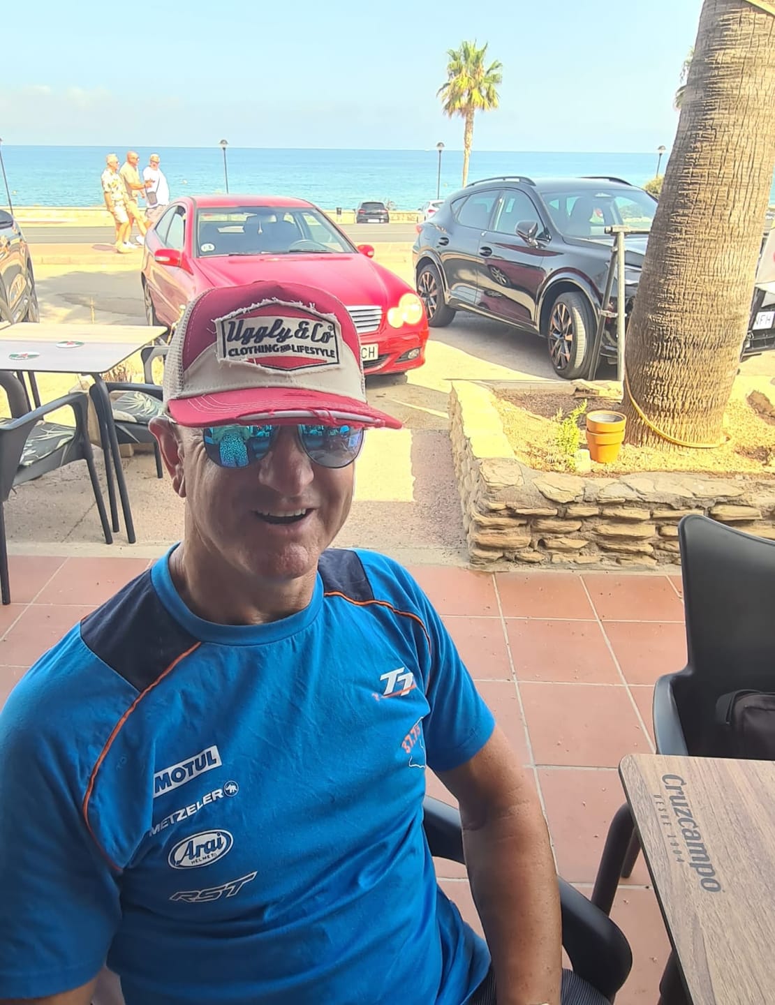 Customer photo review of Smokin’ Red Label Diamond Trucker Hat