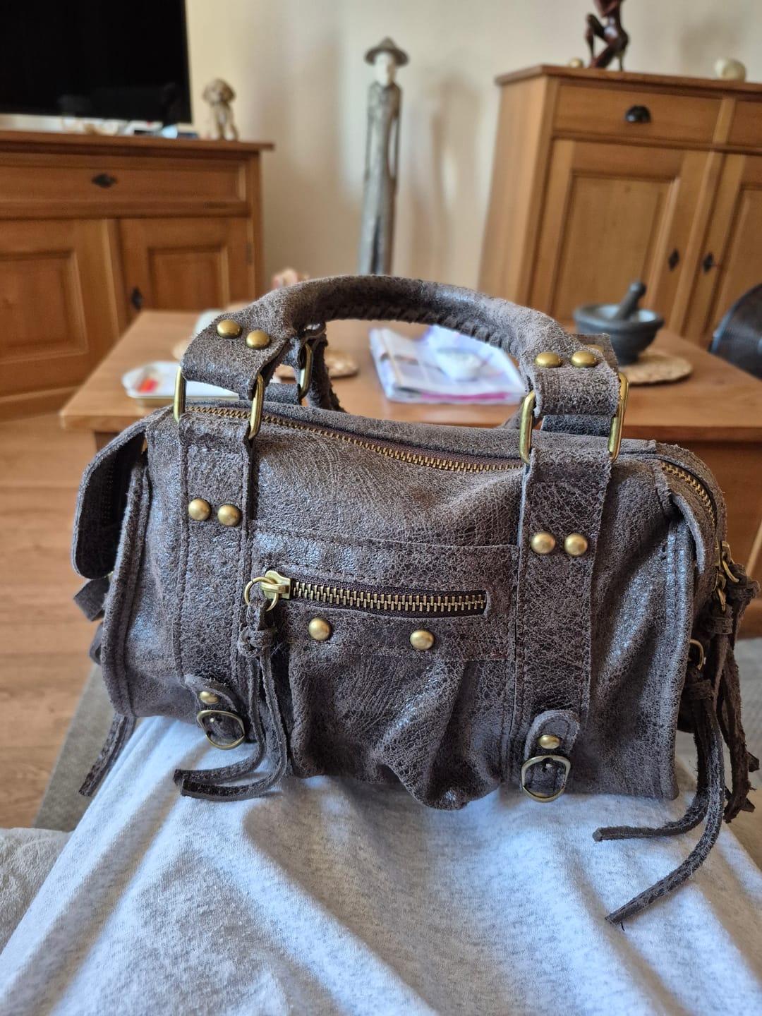 Customer photo review of Mini it girl bag dark chocolate