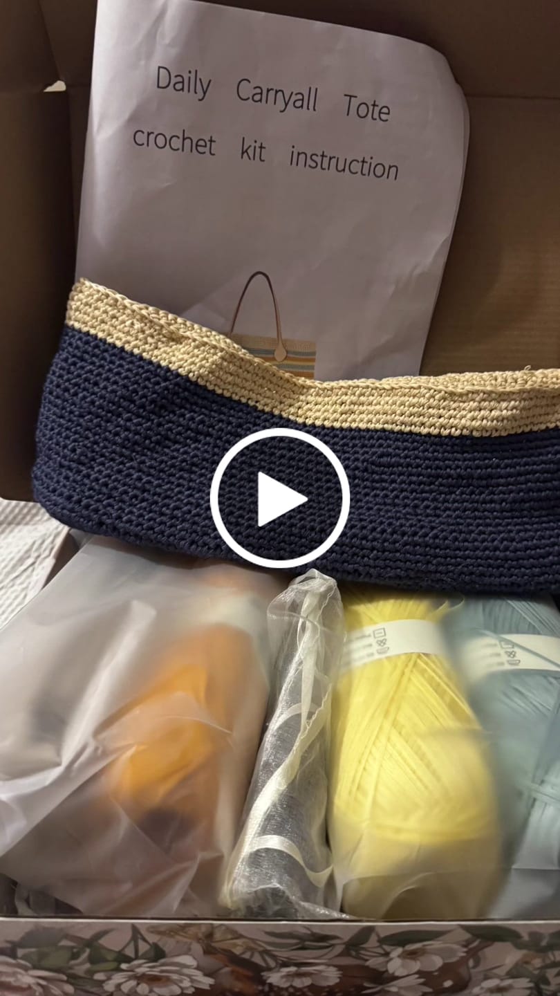 Customer video review of daily carryall tote crochet kit