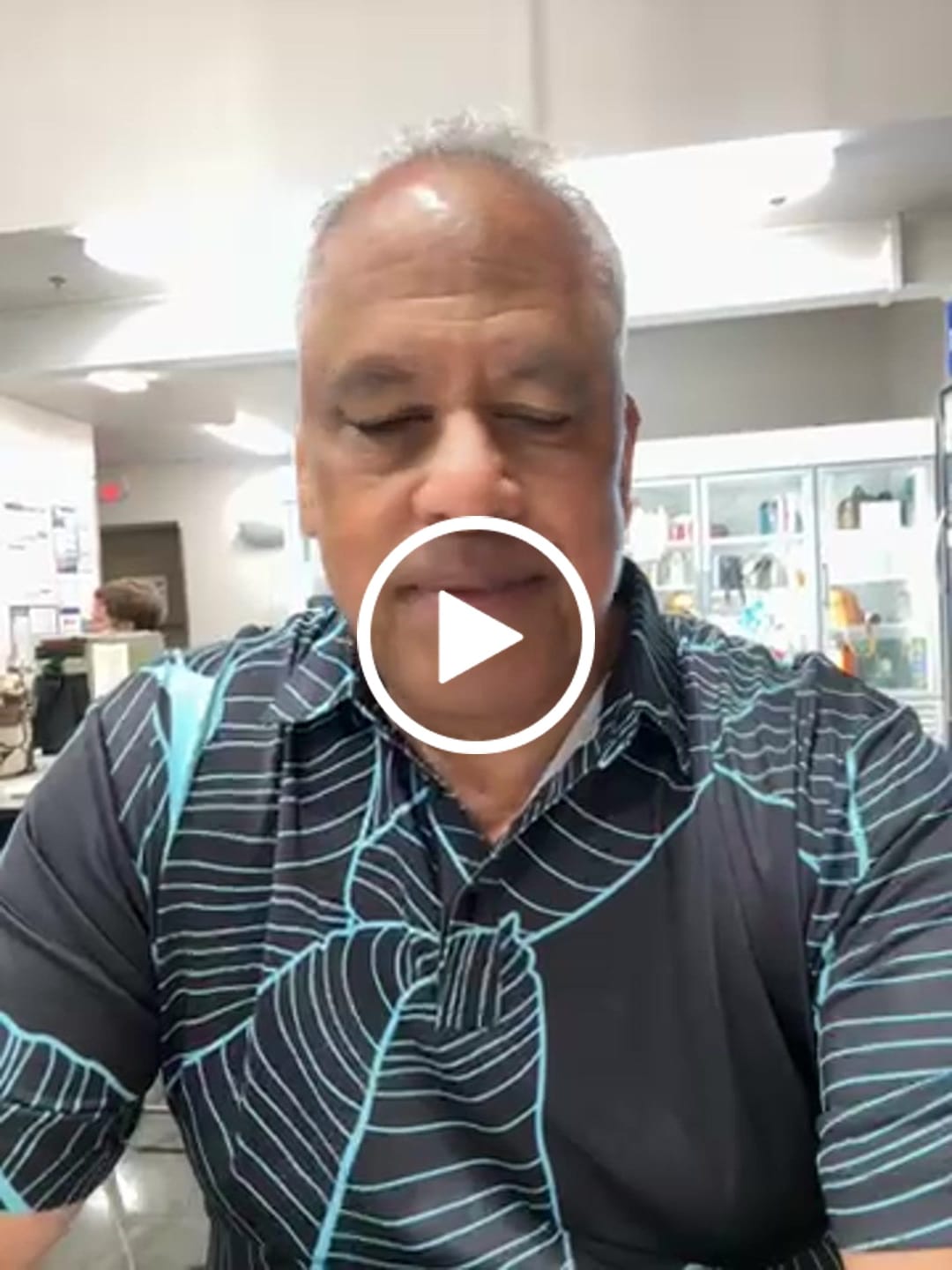 Customer video review of Punaluʻu
