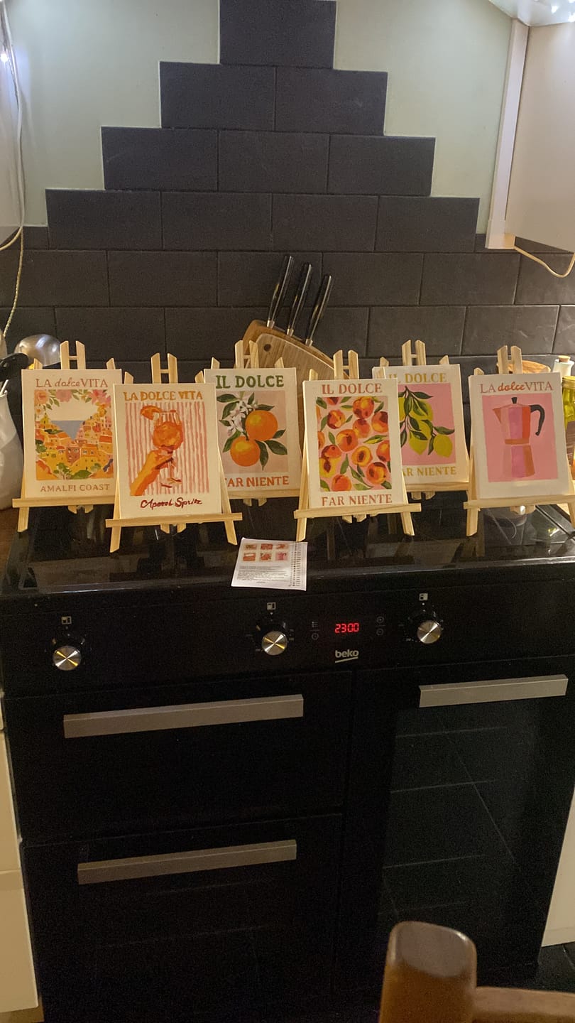 Customer photo review of 6 Mini Paintings - Italian ''Dolce Vita'' Set