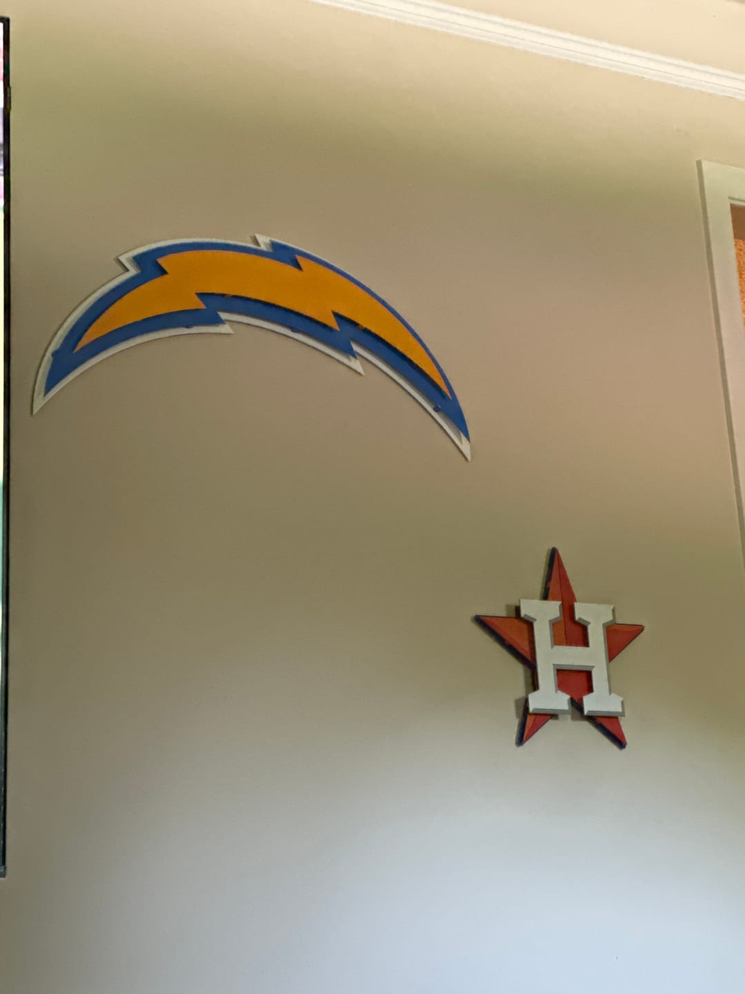 Customer photo review of Los Angeles Chargers Lightning Bolt 3D Vintage Metal Wall Art