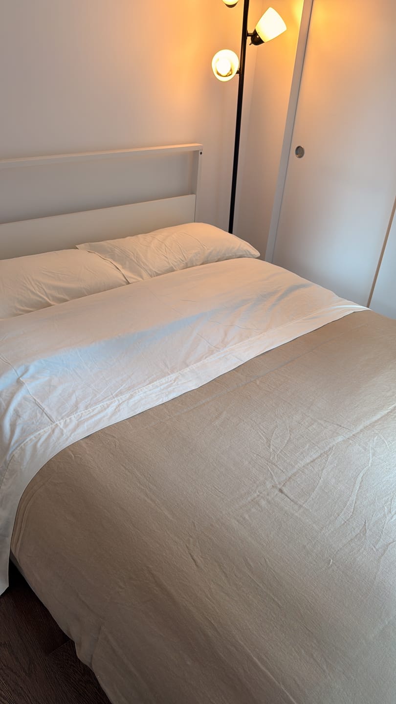 Customer photo review of Sömn Linen Duvet Cover