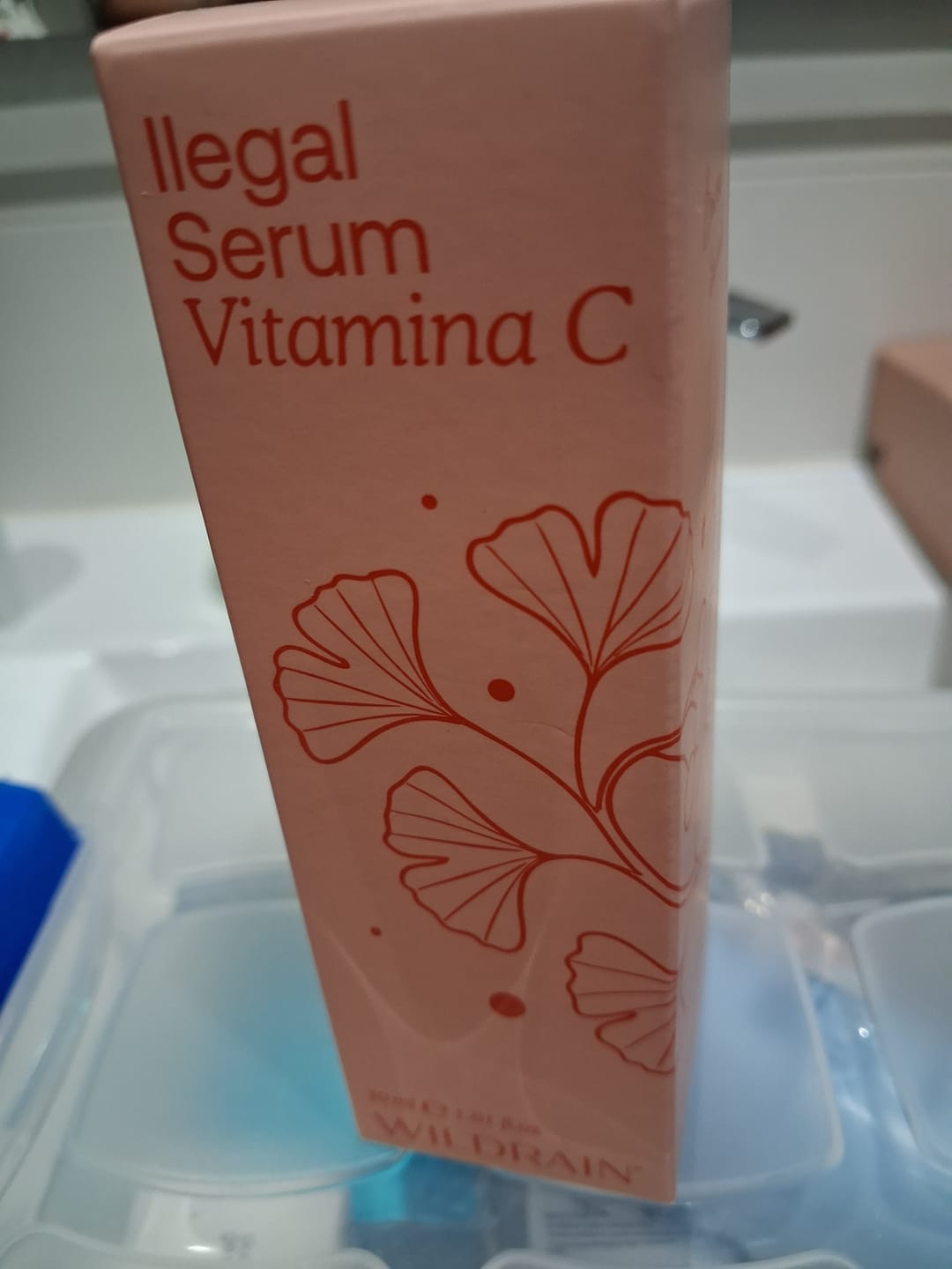 Customer photo review of Sérum de Vitamina C Estable para Manchas, Luminosidad y Firmeza ILEGAL