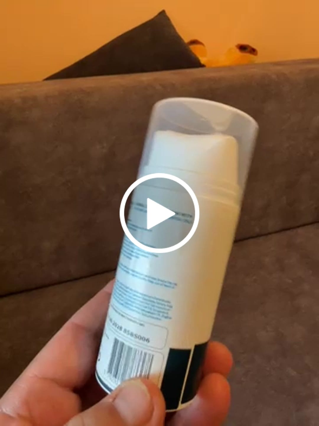 Customer video review of Proactive Herbal+ Speciális Gyógynövény Krém Izmokra, Ízületekre, Talpi Bőnyére