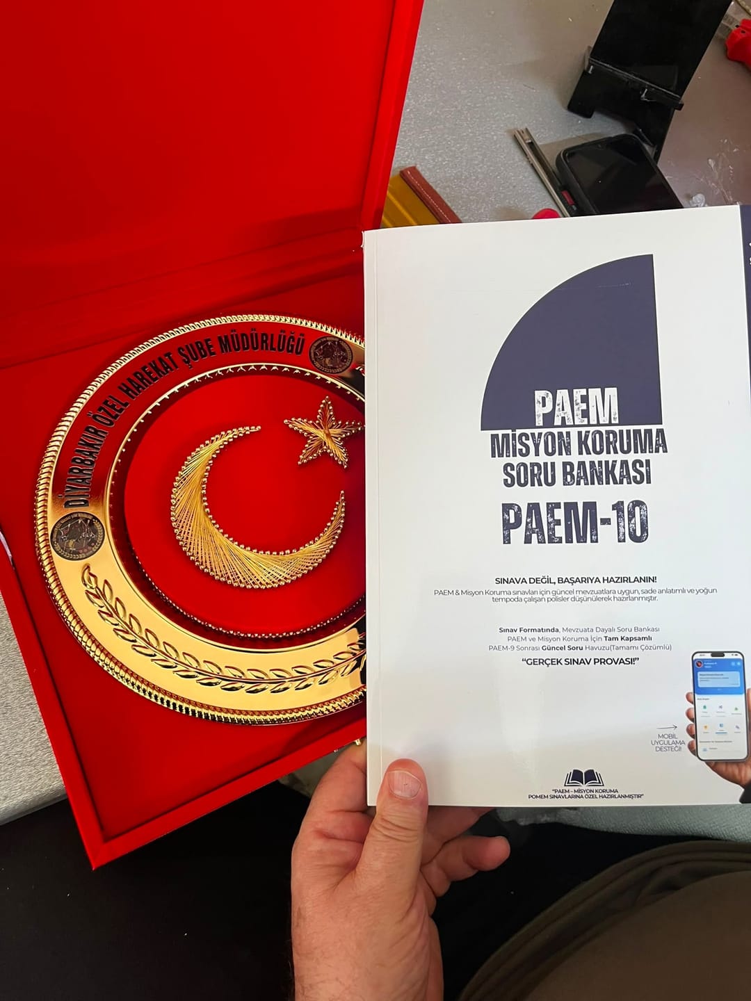 Customer photo review of PAEM-10 | 3 KİTAP (Tüm Dersler ve Soru Bankası) Mobil Uygulama Hediye
