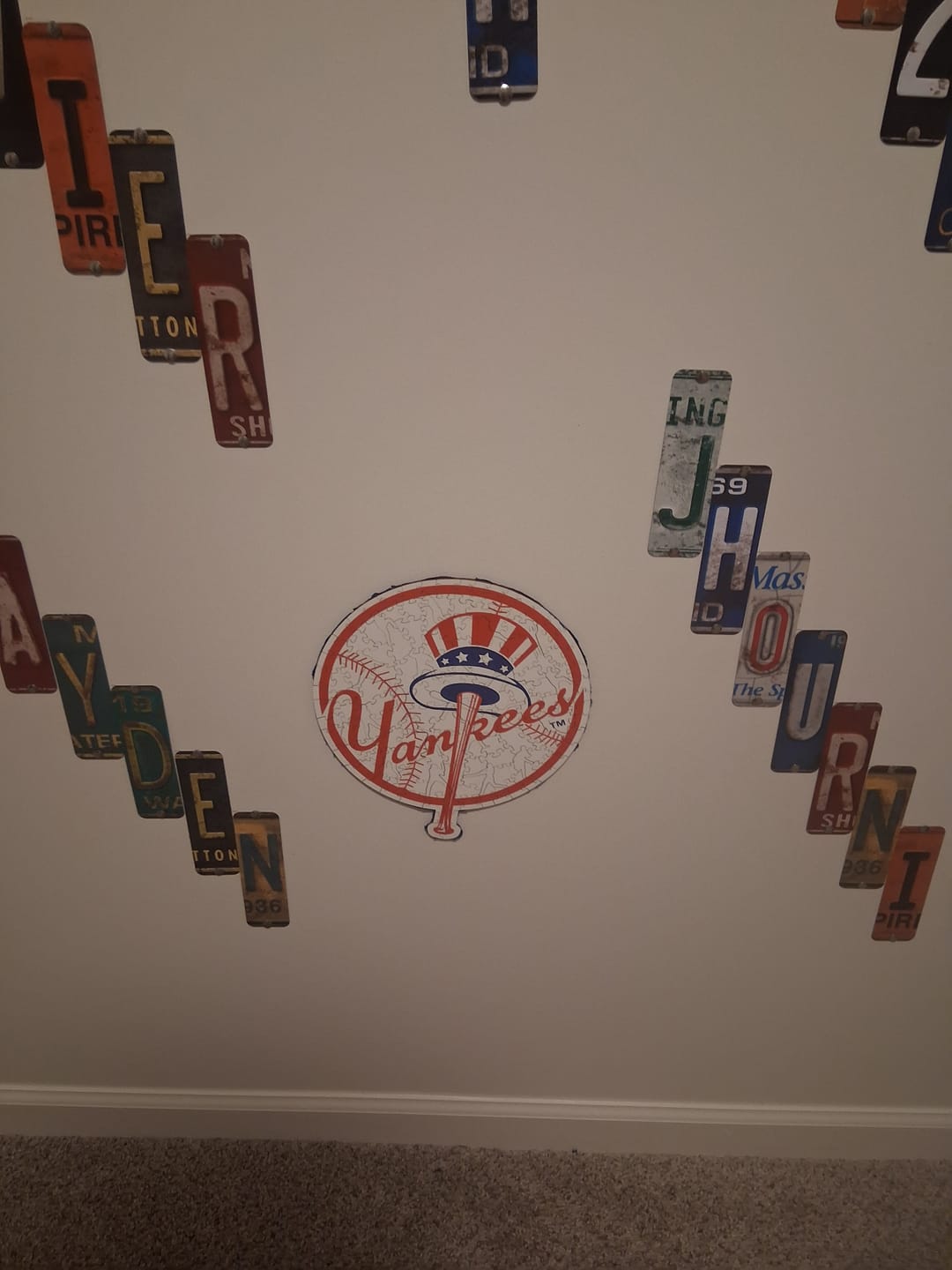 Customer photo review of New York Yankees™ Logo Wooden Puzzle