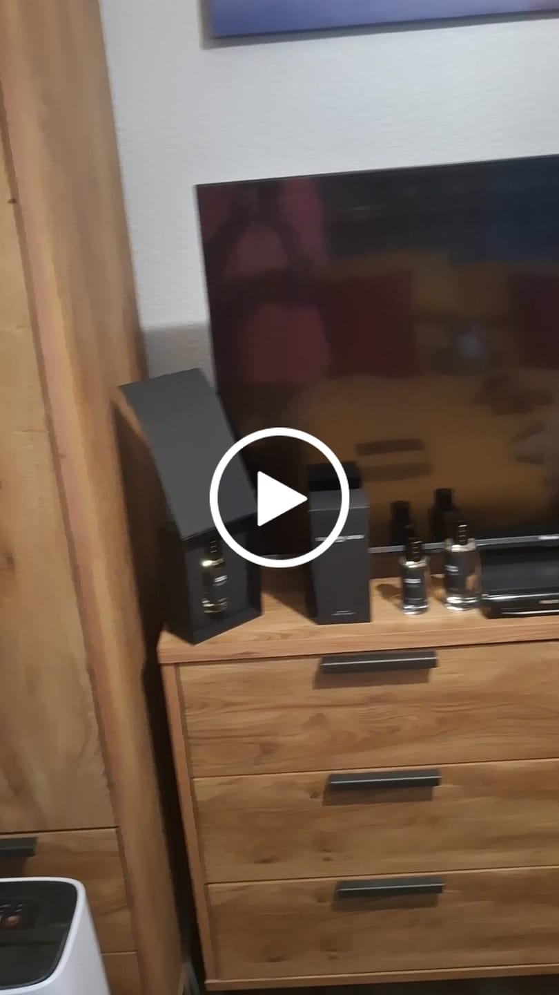 Customer video review of Soleil Rouge | Eau de Parfum