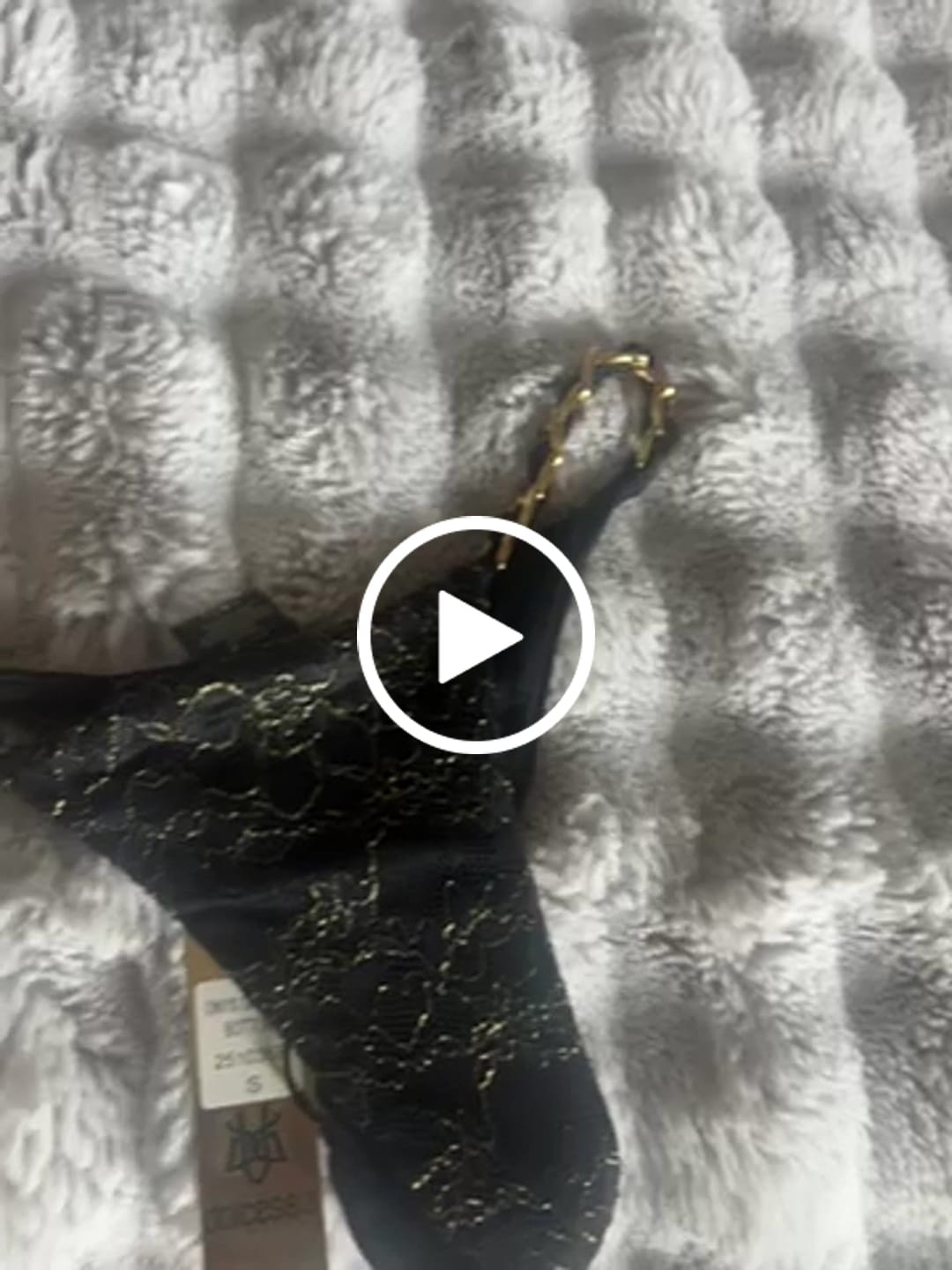 Customer video review of Onyx Garden Bottom