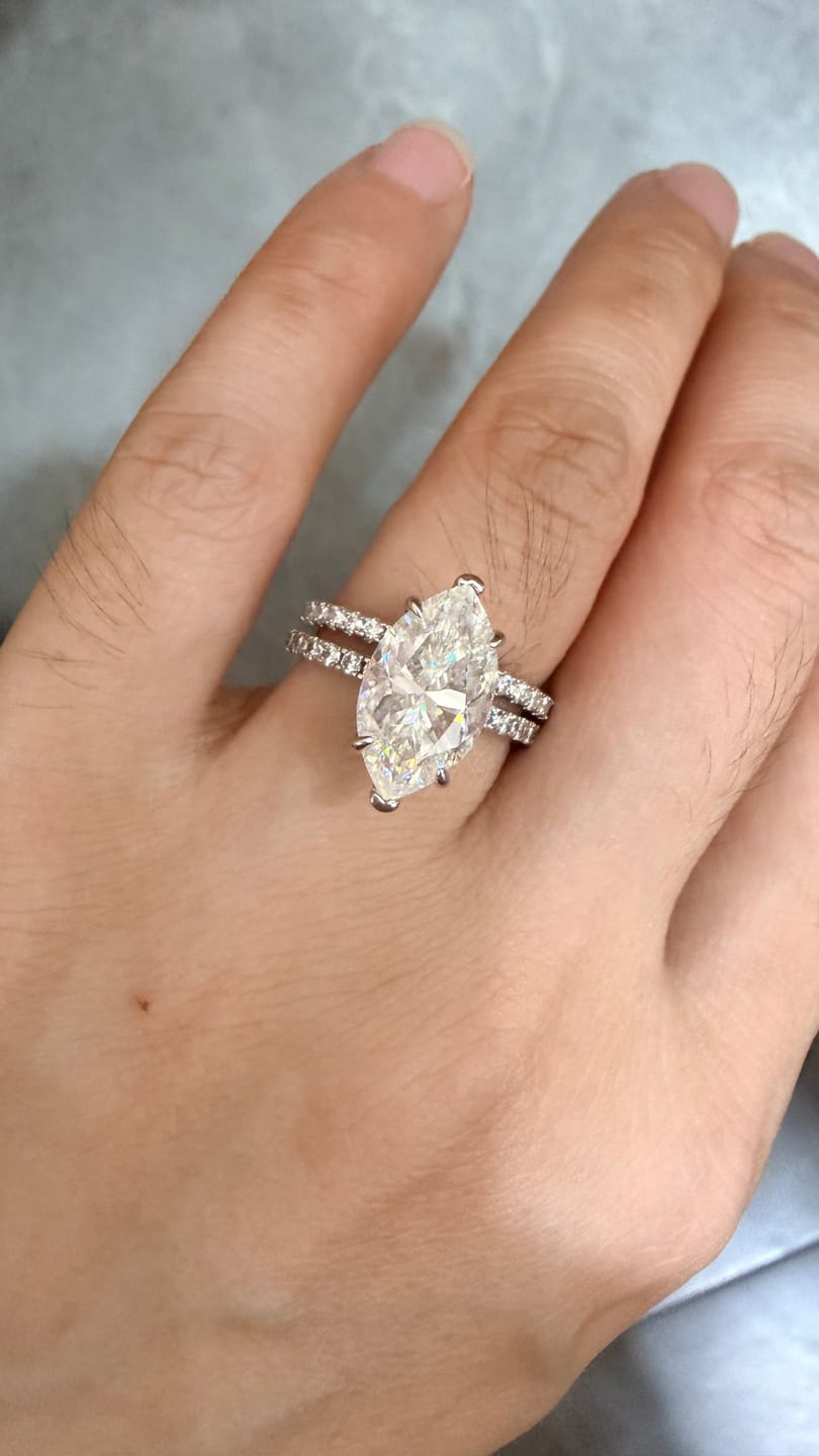 Customer photo review of S925 4.0Ct Marquise Cut Wedding Ring Set Travel Ring With Classic Wedding Band For Women