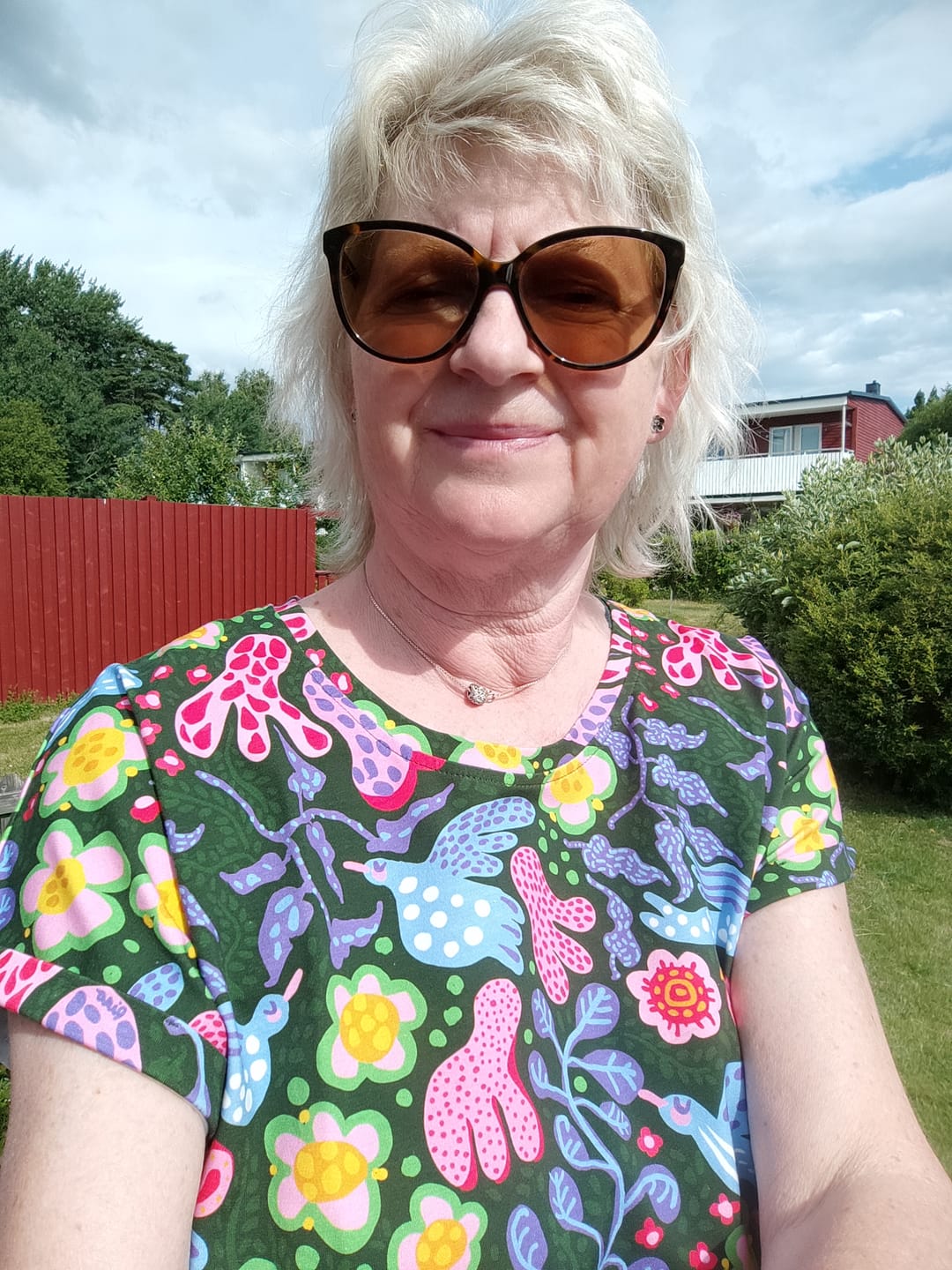 Customer photo review of T-shirt Honolulu | Rino