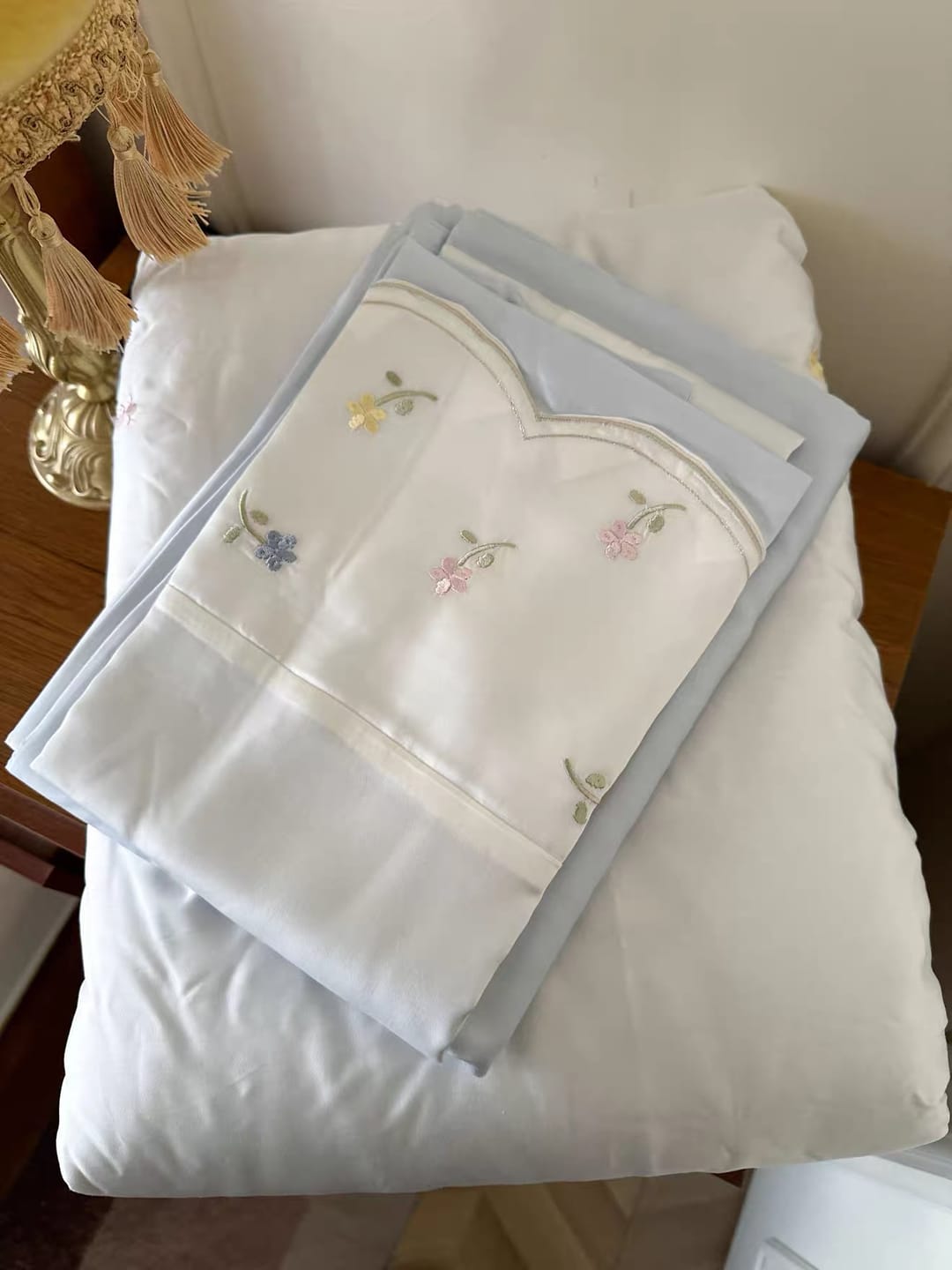 Customer photo review of Mini Bloom Lyocell Bedding Set