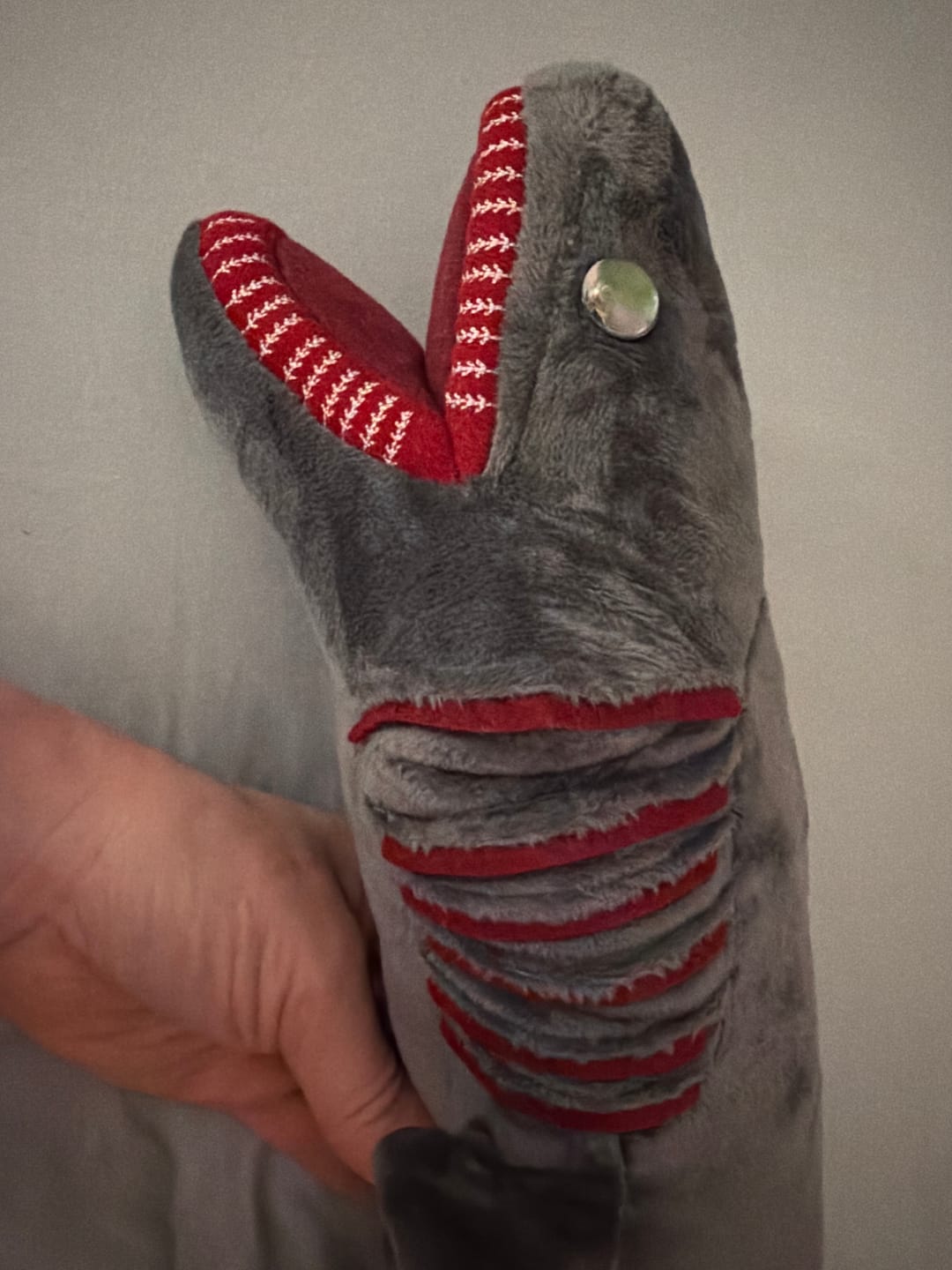 Customer photo review of Realistic Deep-Sea Frilled Shark Plush Toy – Soft and Mesmerizing Ocean Gift