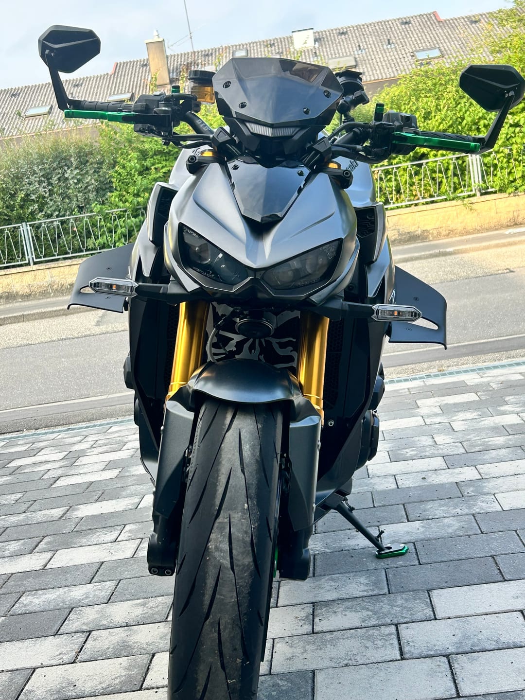 Customer photo review of PUIG D12 Spoiler | mit ABE | matt-schwarz | passend für Kawasaki Z1100 / SE - Modelle (2025-2026)