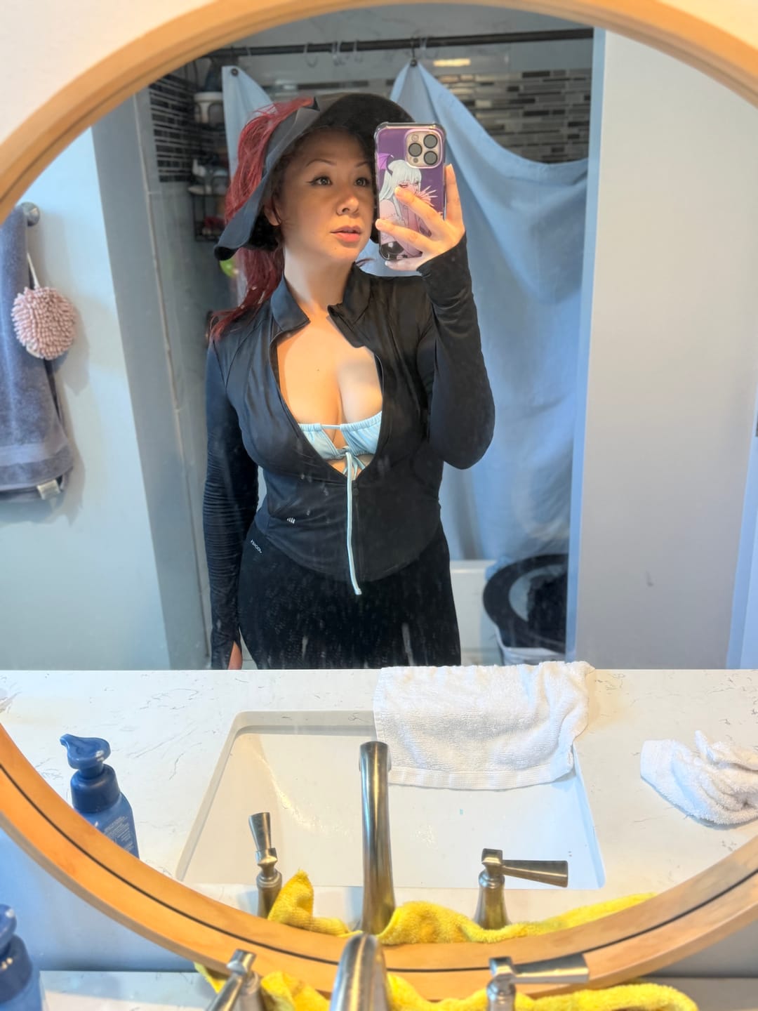 Customer photo review of Women's Slim-Fit Sun Protection Jacket with Stand Collar UPF 100+ AL819