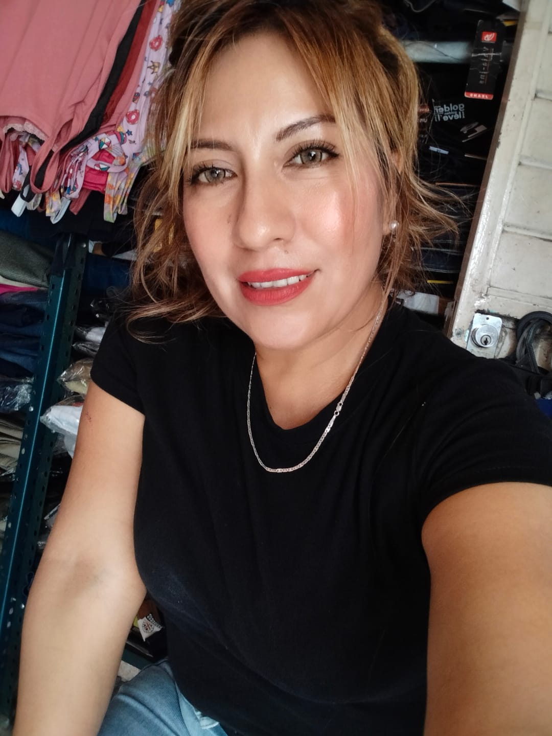 Customer photo review of DIAMOND Caribbean Green Colored Contact Lenses