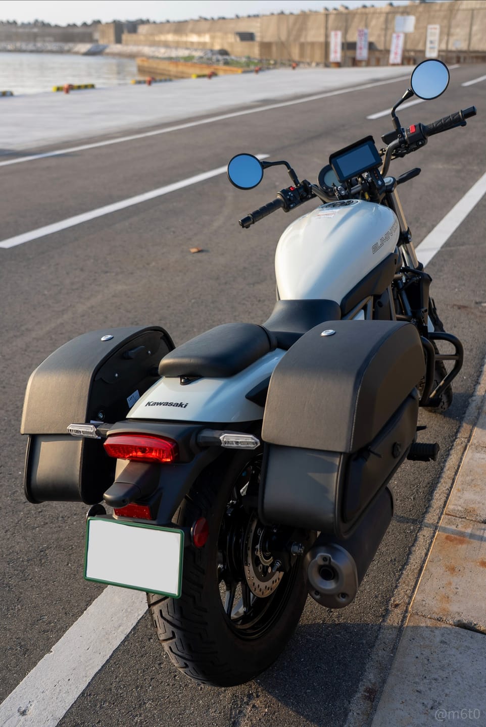 Customer photo review of 28L - Pantheon Medium Quick Mount Kawasaki Eliminator 450 Motorcycle Saddlebags