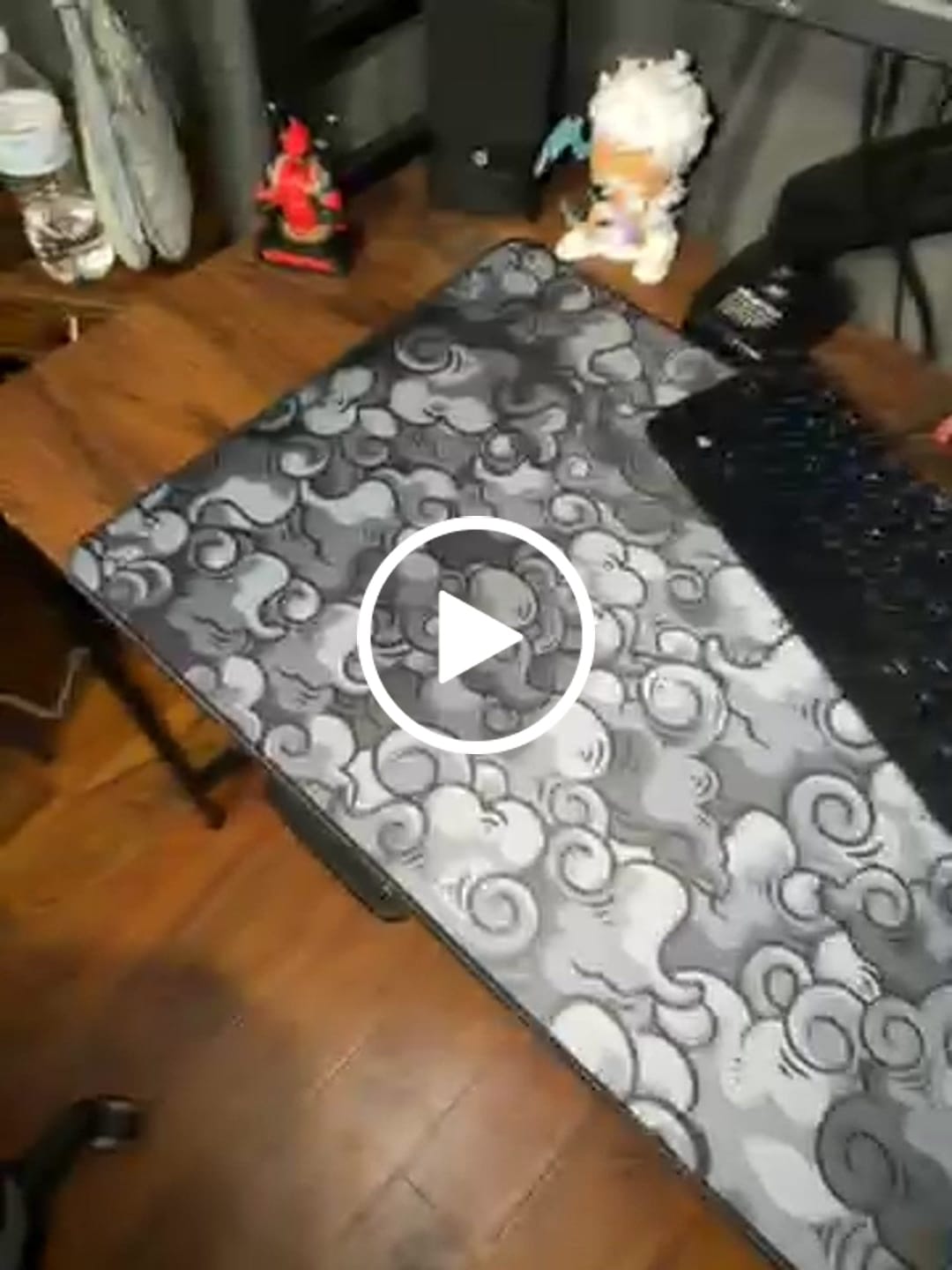 Customer video review of Cloud Black V2 | Mousepad