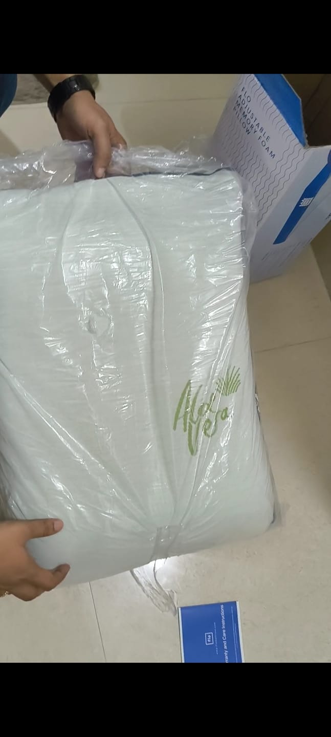 Customer photo review of Flo Adjustable Pillow (Memory Foam)