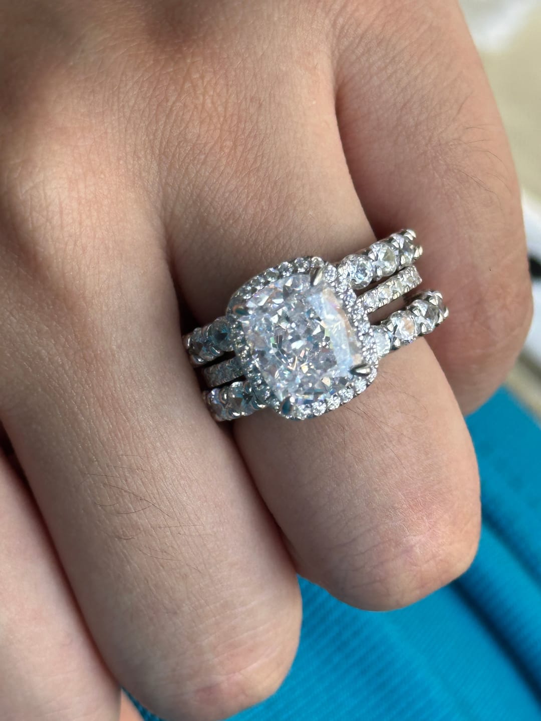 Customer photo review of S925 Gorgeous Halo 4.0Ct Cushion Cut Women's Wedding Set In Sterling Silver