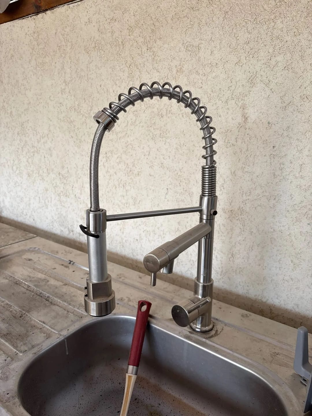 Customer photo review of Torneira Para Cozinha Gourmet Monocomando Royal Chef