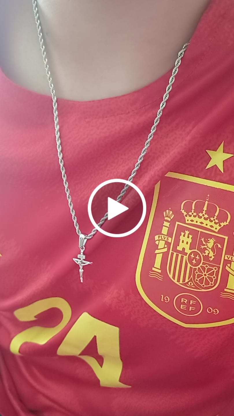 Customer video review of Collar Hombre BRAVE Cruz Corpus