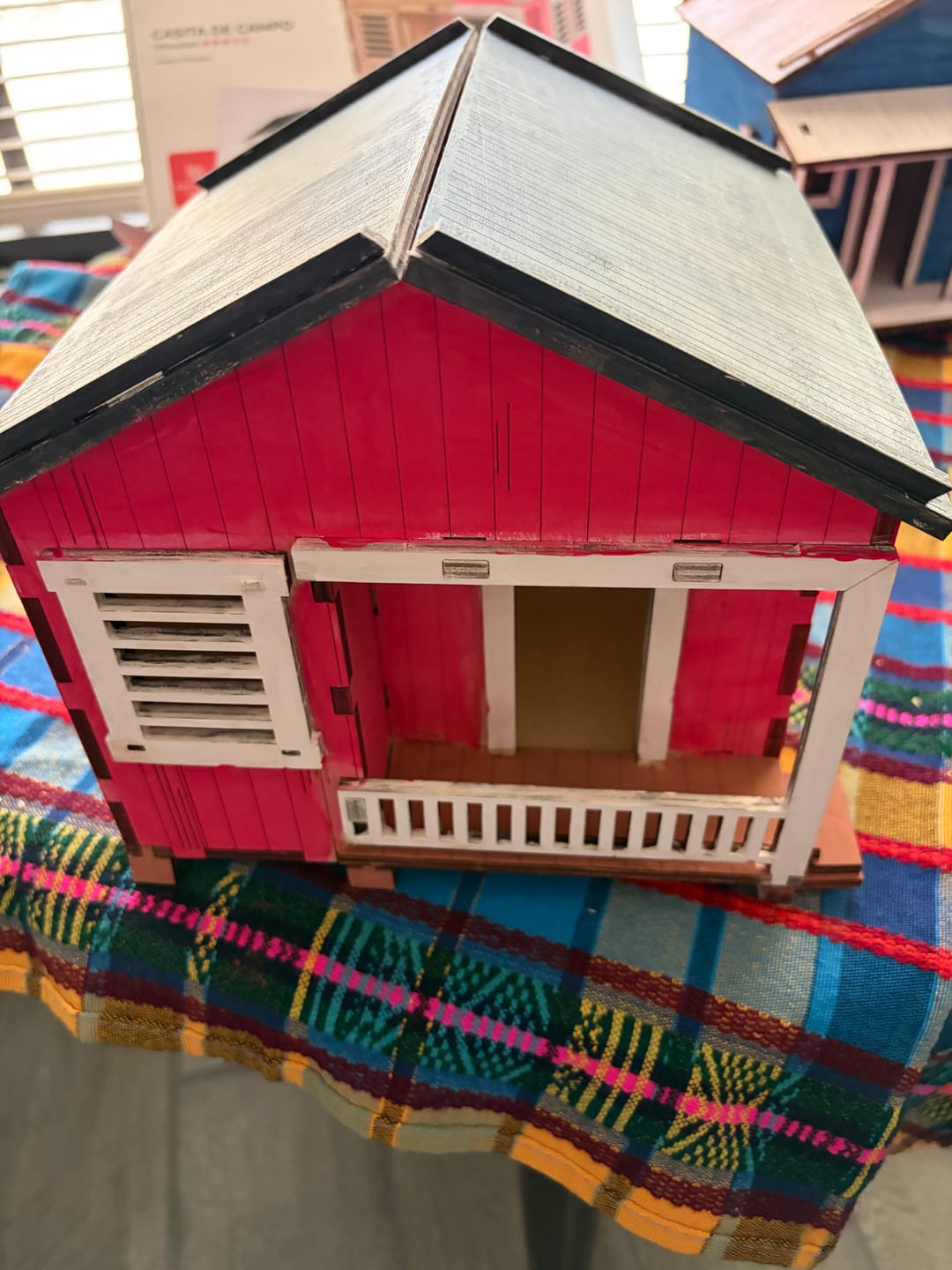 Customer photo review of La Casita de Campo - Modelo Primavera | Manualidad