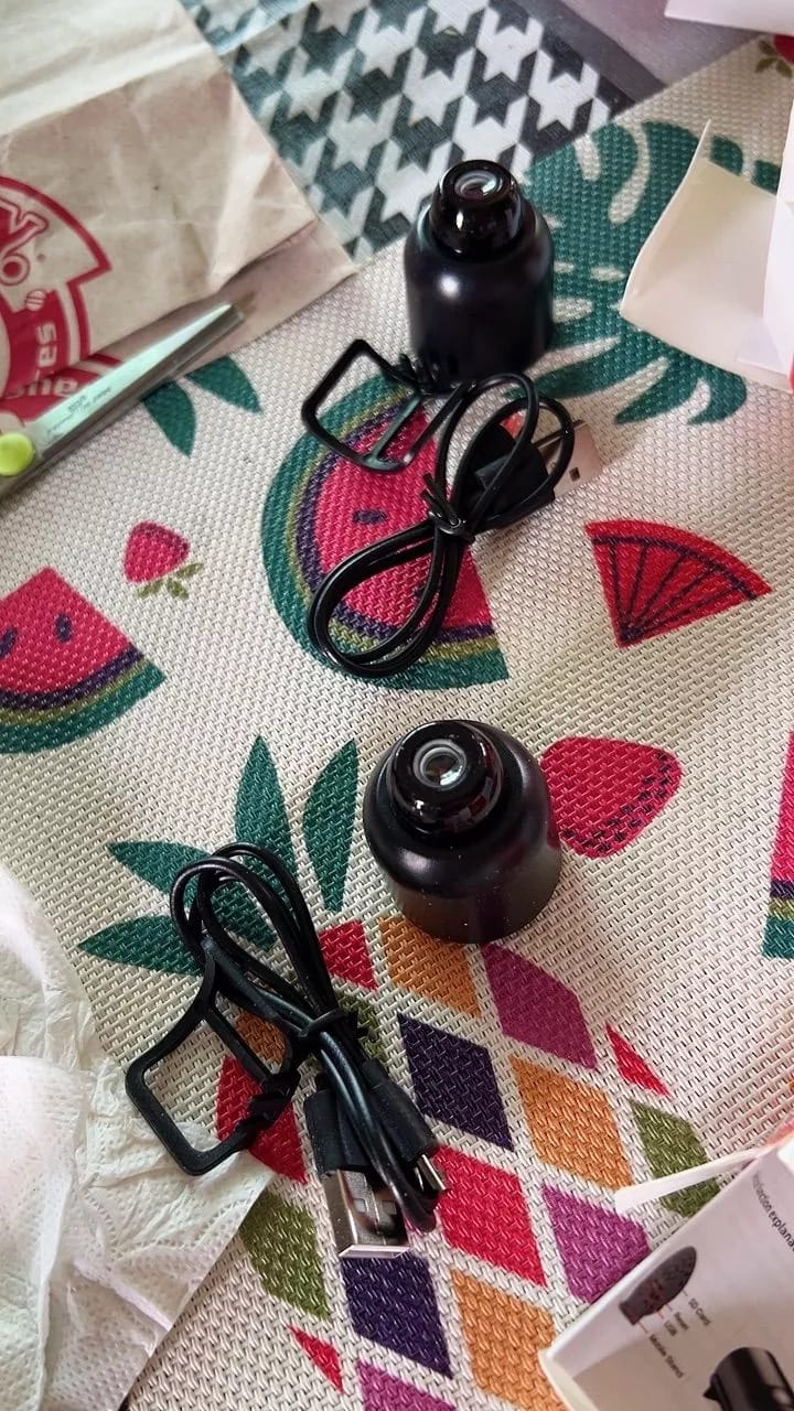 Customer photo review of Mini Hidden Camera CCTV WIFI