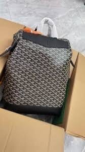 Customer photo review of Summit Elegance Backpack