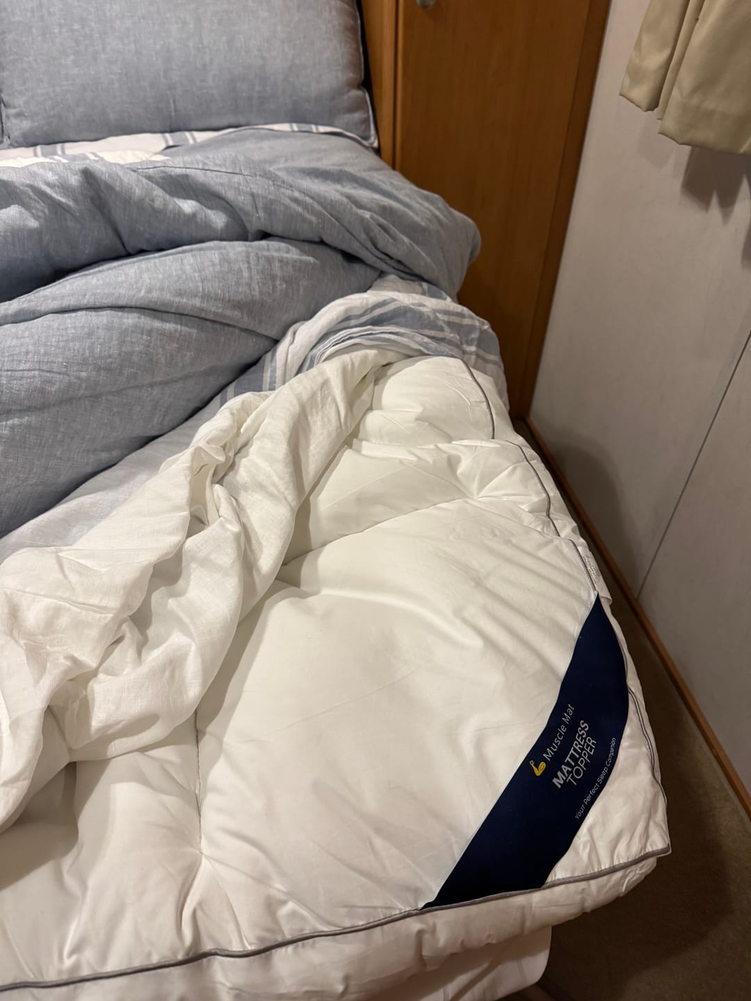 Customer photo review of Muscle Mat Luxury Mattress Topper