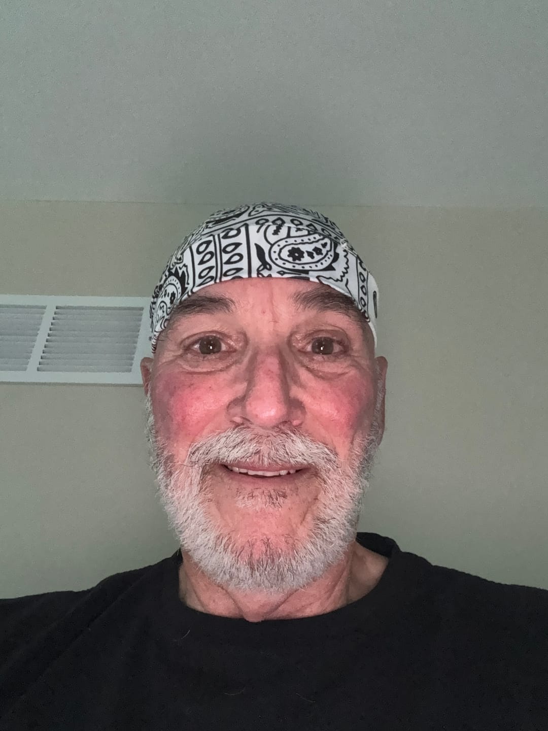 Customer photo review of GRAXON Essential Bandanas