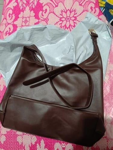 Customer photo review of Aria Bag