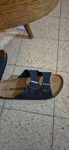 Customer photo review of Unisex Arizona Narrow Smooth Sandals
