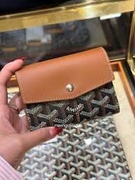 Customer photo review of Gabriel Wallet